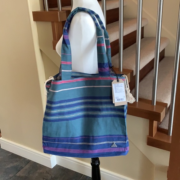 PraNa unisex cinch tote - Picture 11 of 11